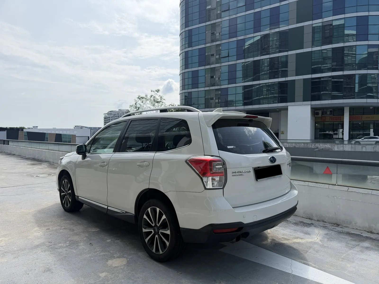 subaru-forester-2-0-auto-03
